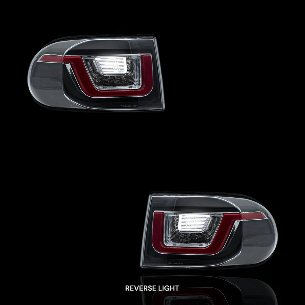 
                  
                    Sequential Clear LED Tail Lights – Fits Toyota FJ Cruiser GSJ10 (2007–2020) | LH + RH Pair - Blckline Automotive
                  
                