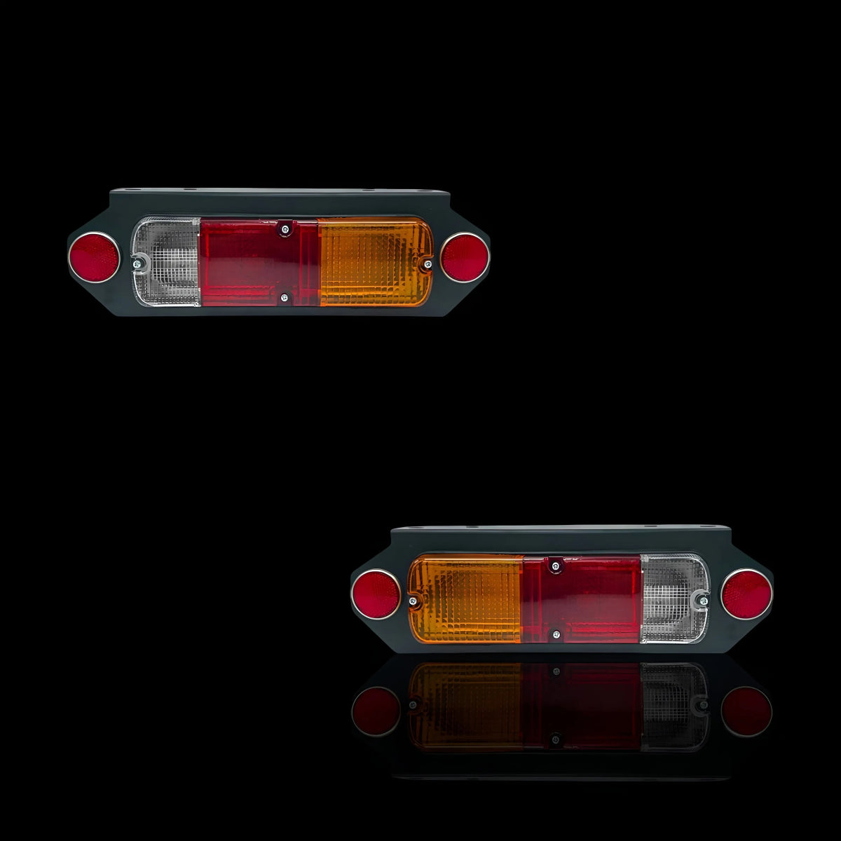 Tray Tail Lights – Fits Toyota Hilux (1988–2024) | LH + RH Pair - Blckline Automotive